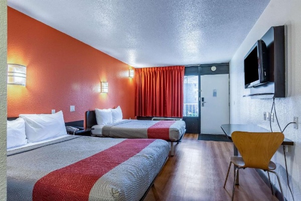 Motel 6-Little Rock, AR - West image 14