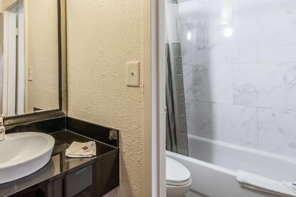 Motel 6-Little Rock, AR - West image 18