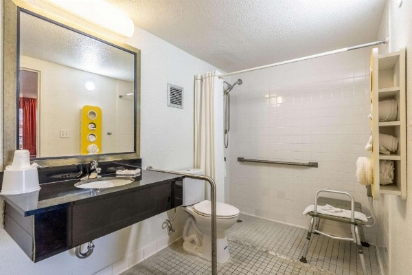 Motel 6-Little Rock, AR - West image 22